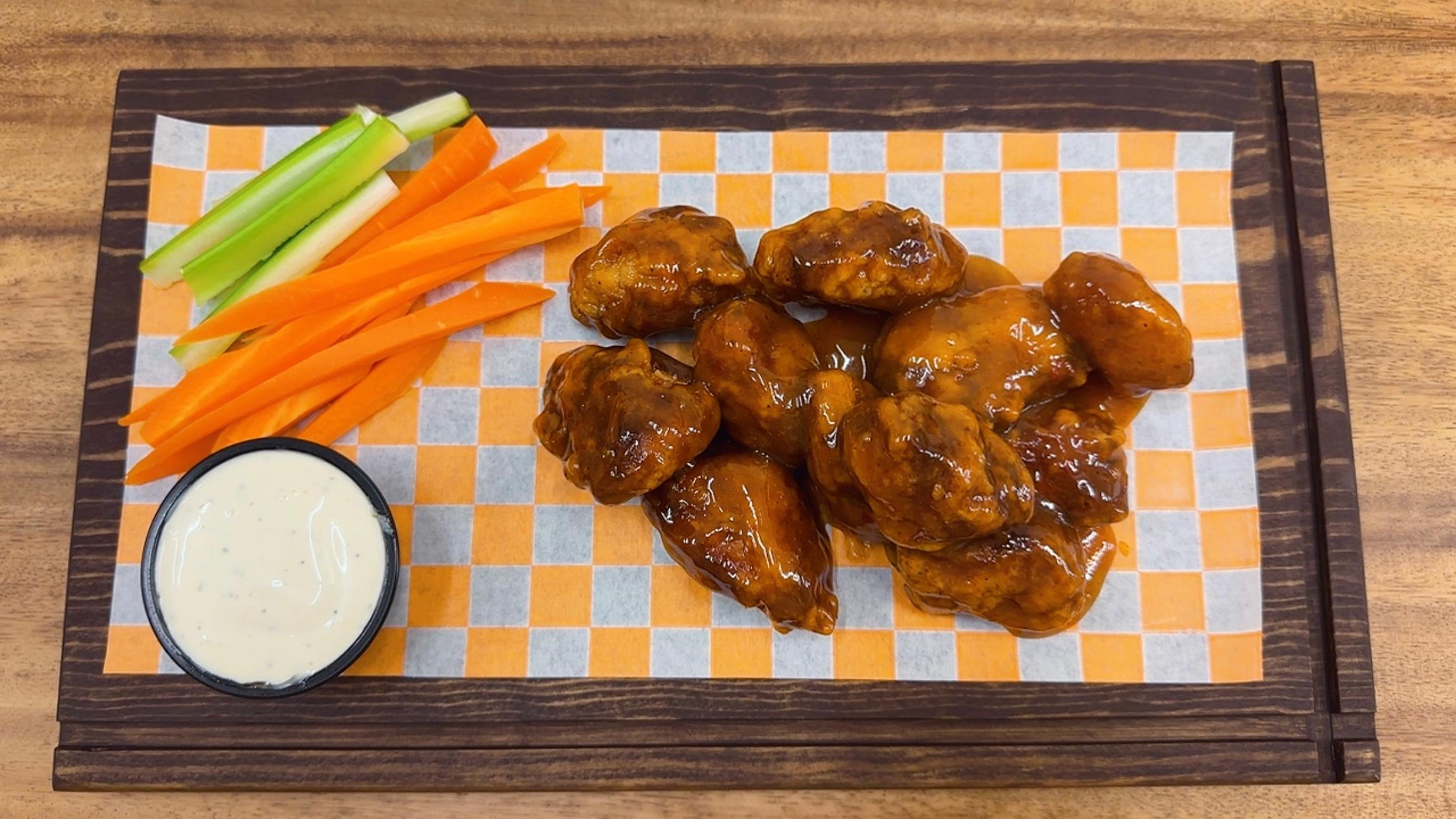 Boneless mango habanero