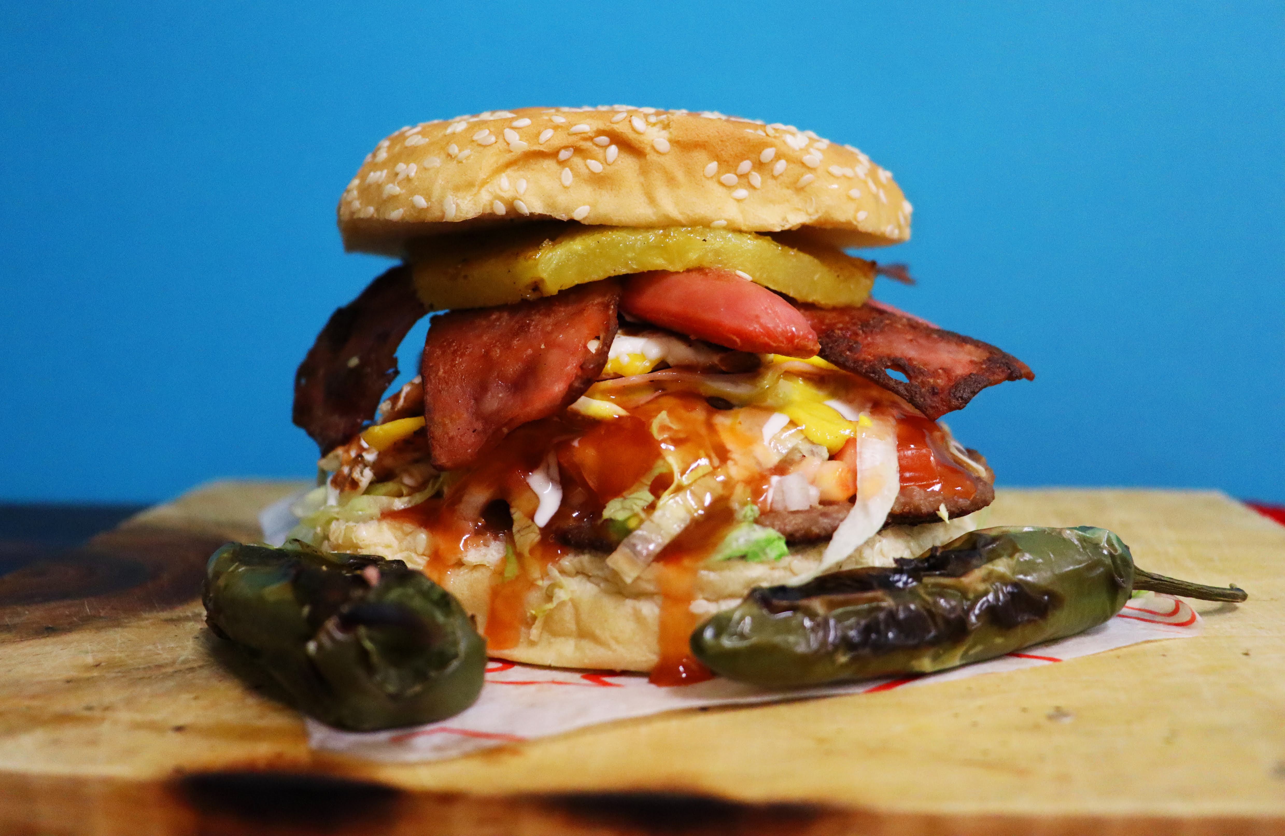 Hamburguesa hawaiana